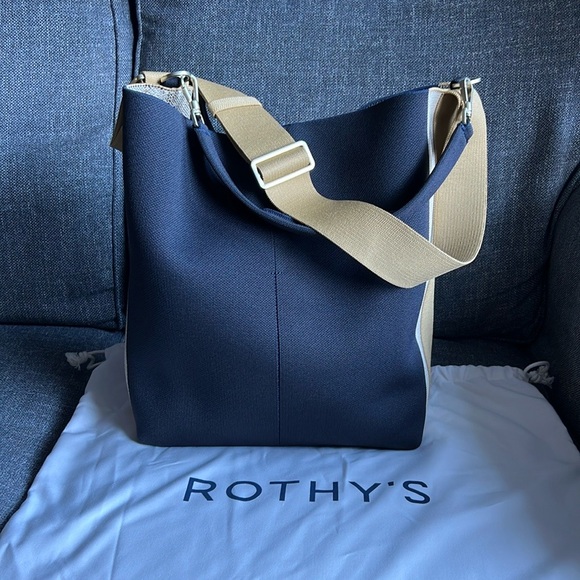Rothy's Handbags - Rothy’s The Bucket Bag in Ink and Ivory.